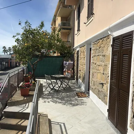 Casa Del Limone سانريمو